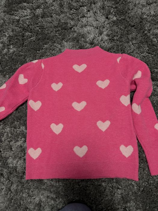 Pulover roz de dama cu inimioare