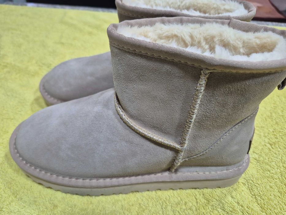Ugg pentru dama marimea 39
