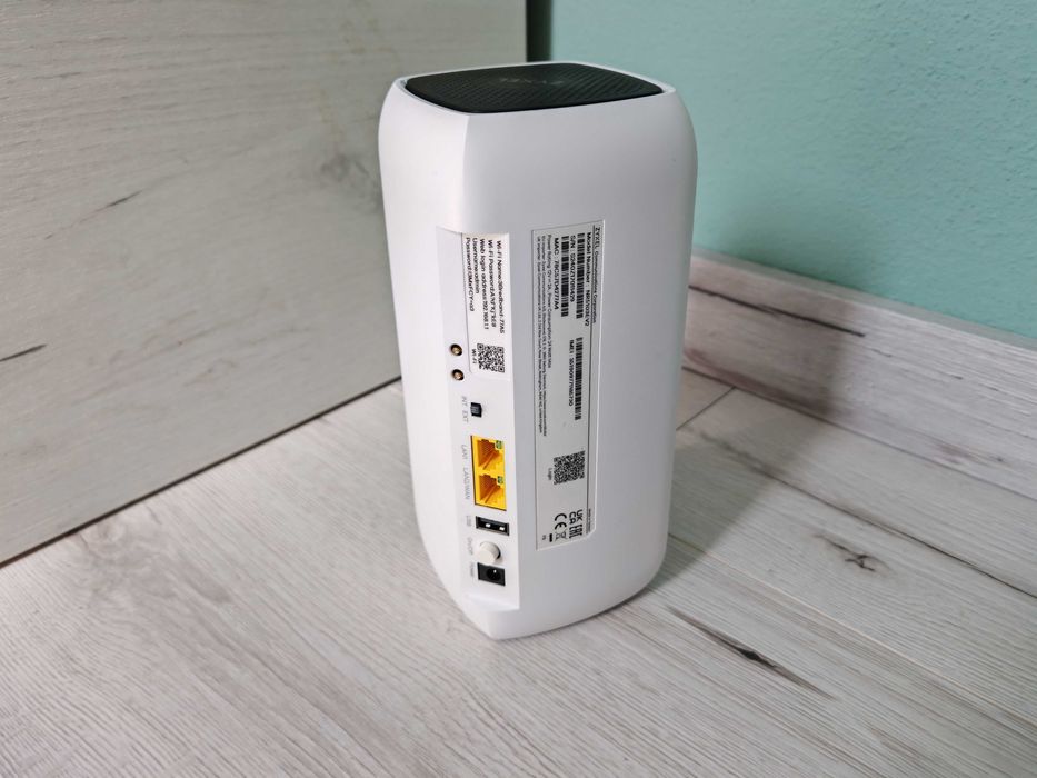 Router wireless ZYXEL NR5103EV2