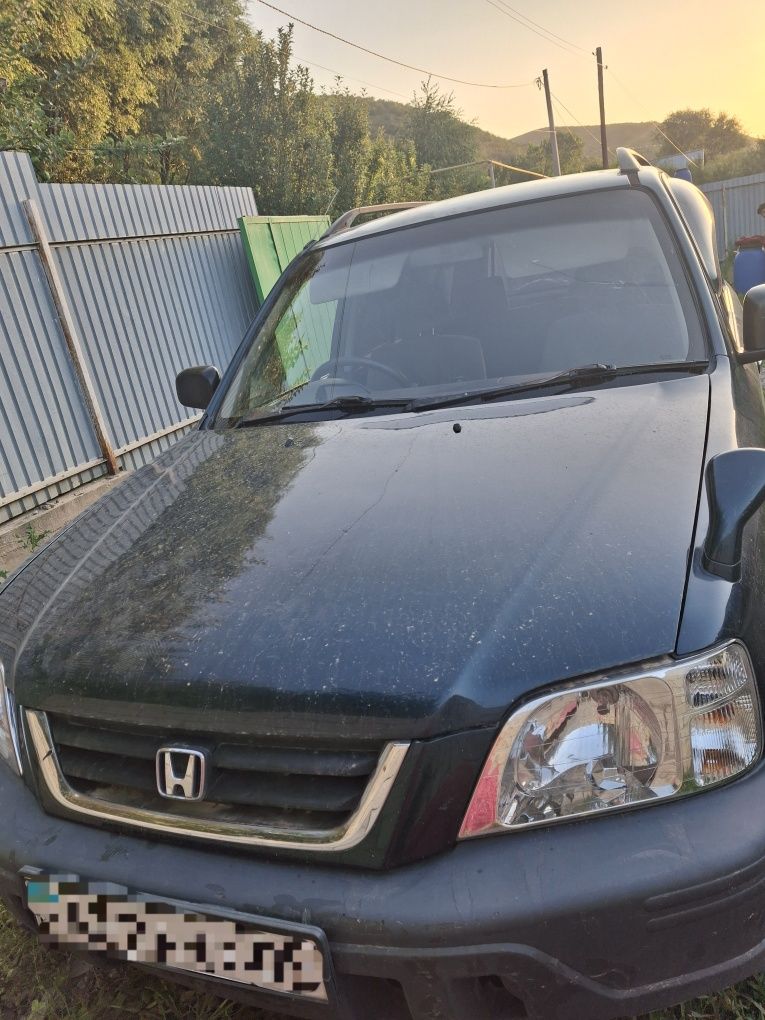 Продам машину отличном состоянии  Honda CR-V