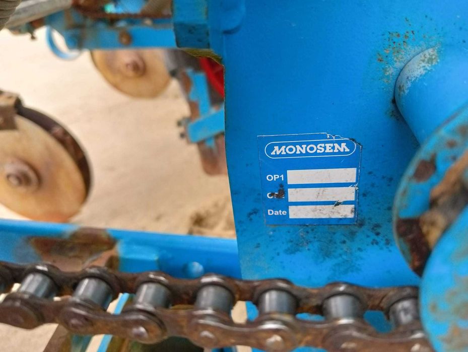 Semanatoare porumb, floarea soarelui, soia si semanatare PAIOASE