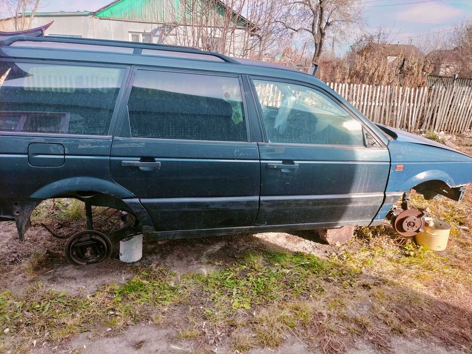 Продам запчасти и детали кузова