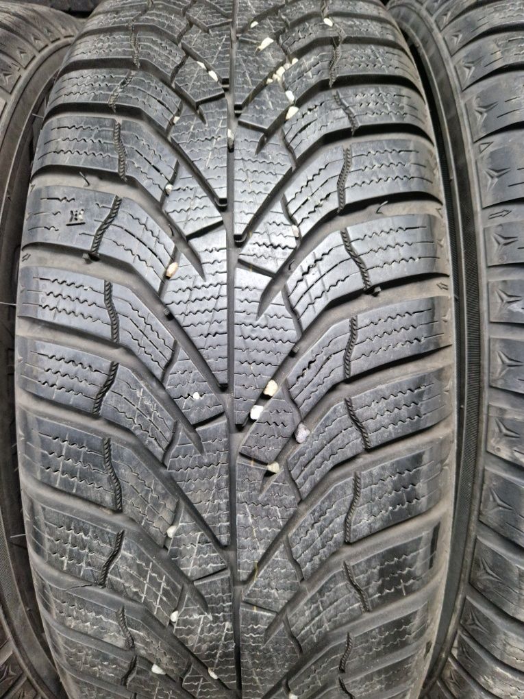 Set 4 anvelope SH iarna Kumho 215/65/16 dot 2022