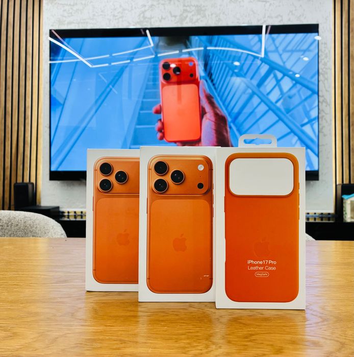 Нови iPhone 17 Pro 256GB Orange Подарък Кейс, Гаранция