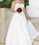 Rochie mireasa cu swarovski