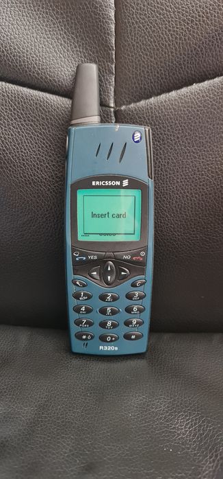 Ericsson R320s !!