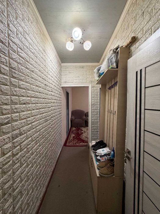 V2086 ПРОДАЕТСЯ 2-3/3/4 на: Чиланзар -8  Ор.р:Малика гостиница  47м2