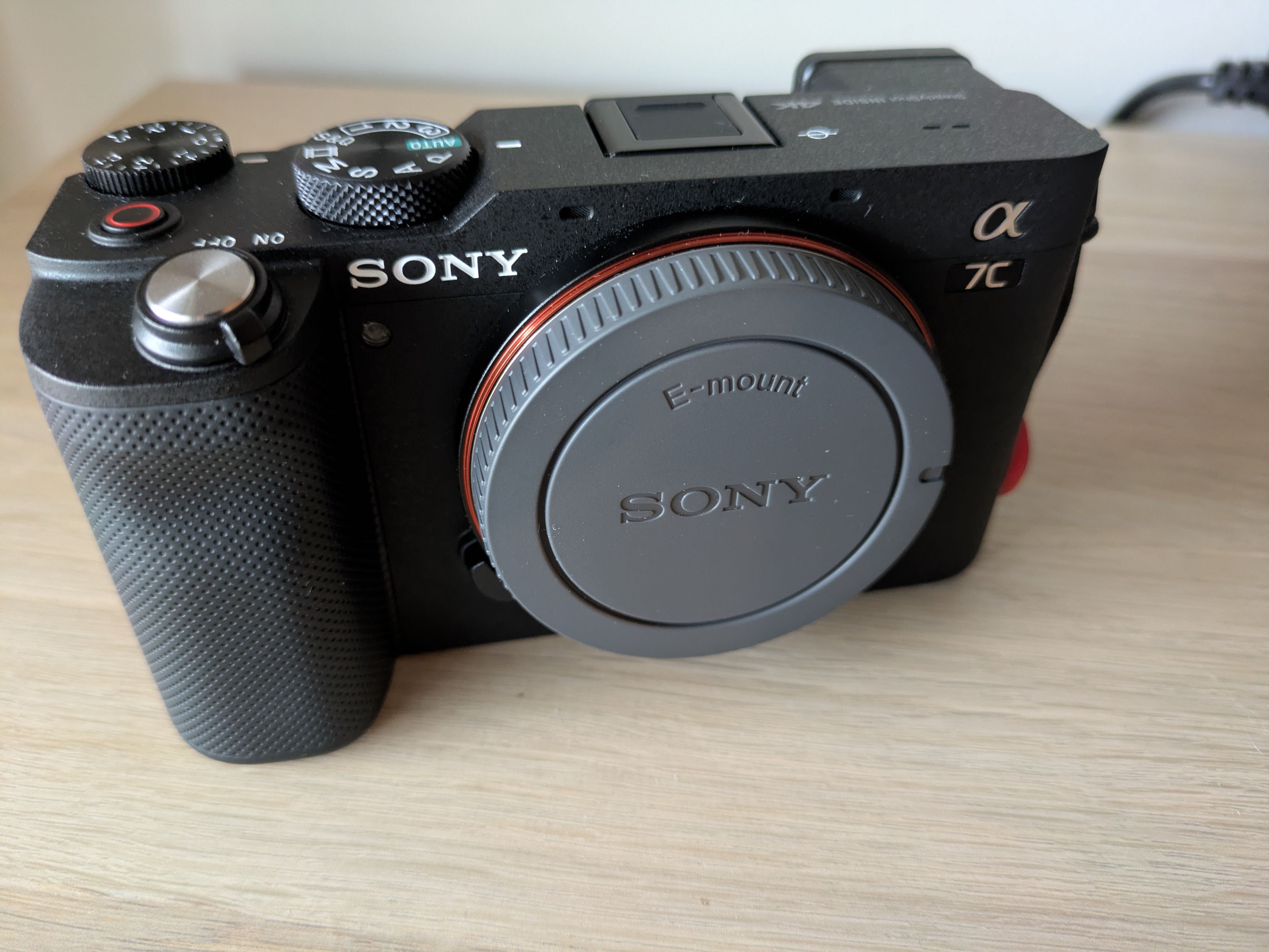 Full Frame Sony A7C 24.2 MP + ZEISS 55mm f/1.8 ZA с 3г. гаранция