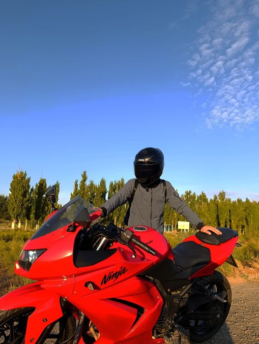 Мотоцикл Kawasaki ninja
