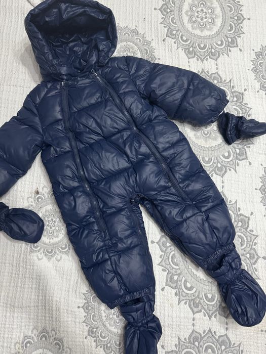 Продам зимний комбинезон 80-86 размера