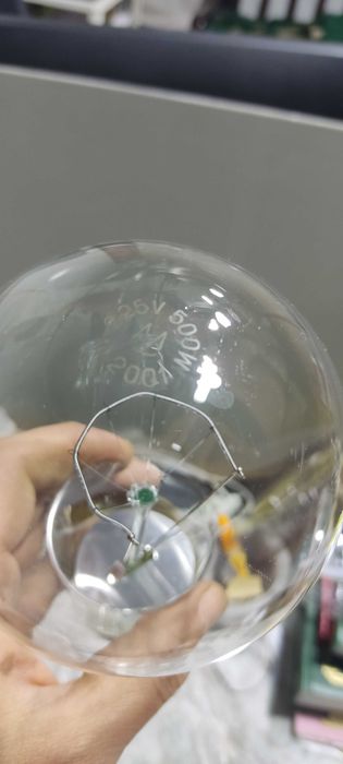 Лампа накалывания 1000 Вт.