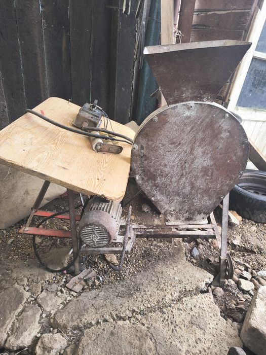 Moara cereale.            .