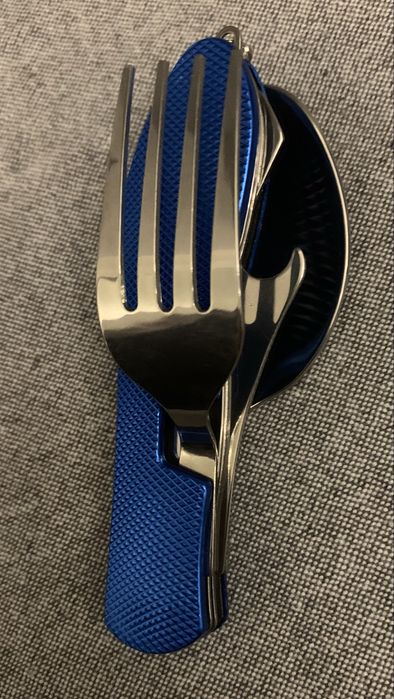 Сгъваем туристически комплект за хранене