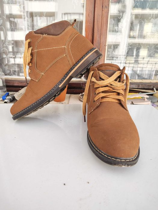 Елегантни мъжки боти