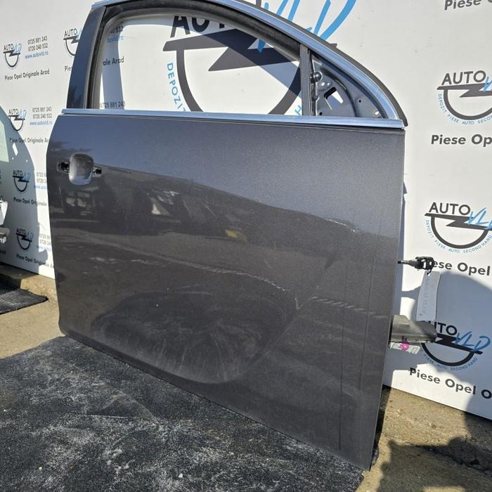 Portiera usa Z177 dreapta fata Opel Insignia A