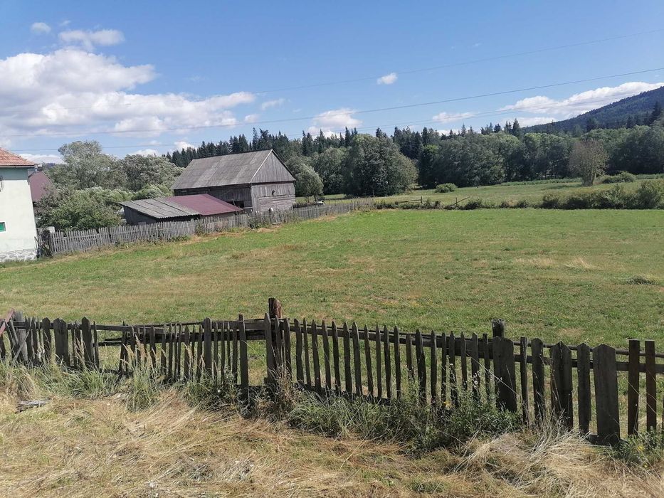 Teren Izvoru Muresului E578/DJ 12, 1700 mp, intravilan,plan, la sosea