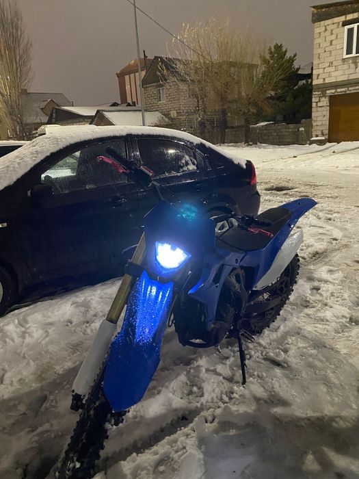 Продам ULAR CB250 F7
5ти ступка 
кроссовый 
спорт инвентарь
минус зад