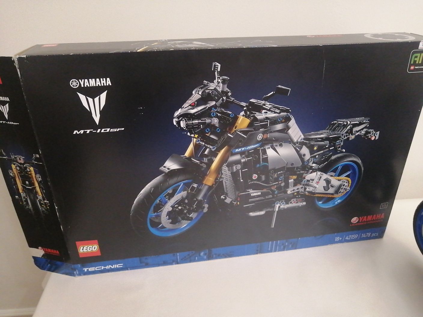 Lego technic yamaha mt-10sp