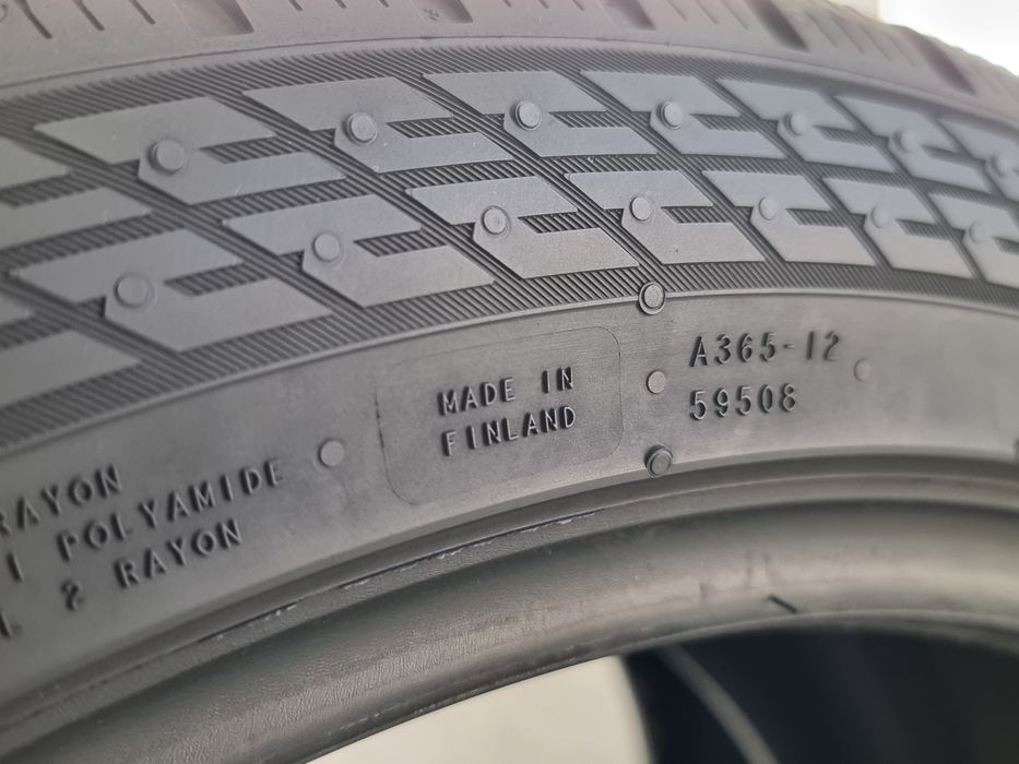 245/40/18 Nokian 2Броя: 200лв 6.5мм