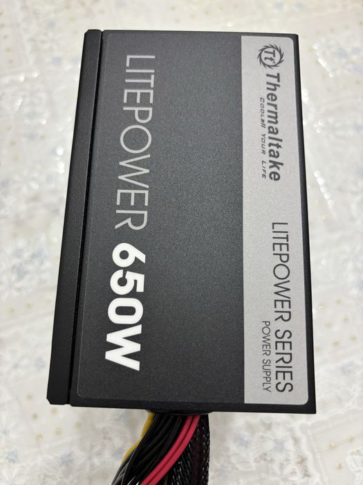 Блок питания Thermaltake Litepower 650W