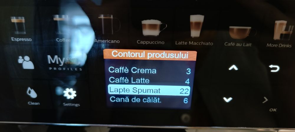 Espresor automat Philips 5400 latte go ALB