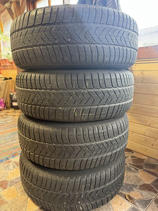 Anvelope Pirelli iarna 225 55 18