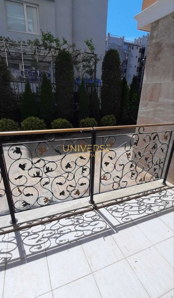 Продава се Тристаен апартамент в к.к. Слънчев бряг - 102 кв.м за 1226 €/кв.м - Снимка #16