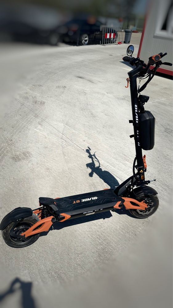 Електрическа тротинетка BLADE GT II 60V/26Ah