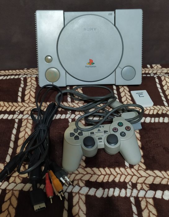 Sony PlayStation SCPH-5502.