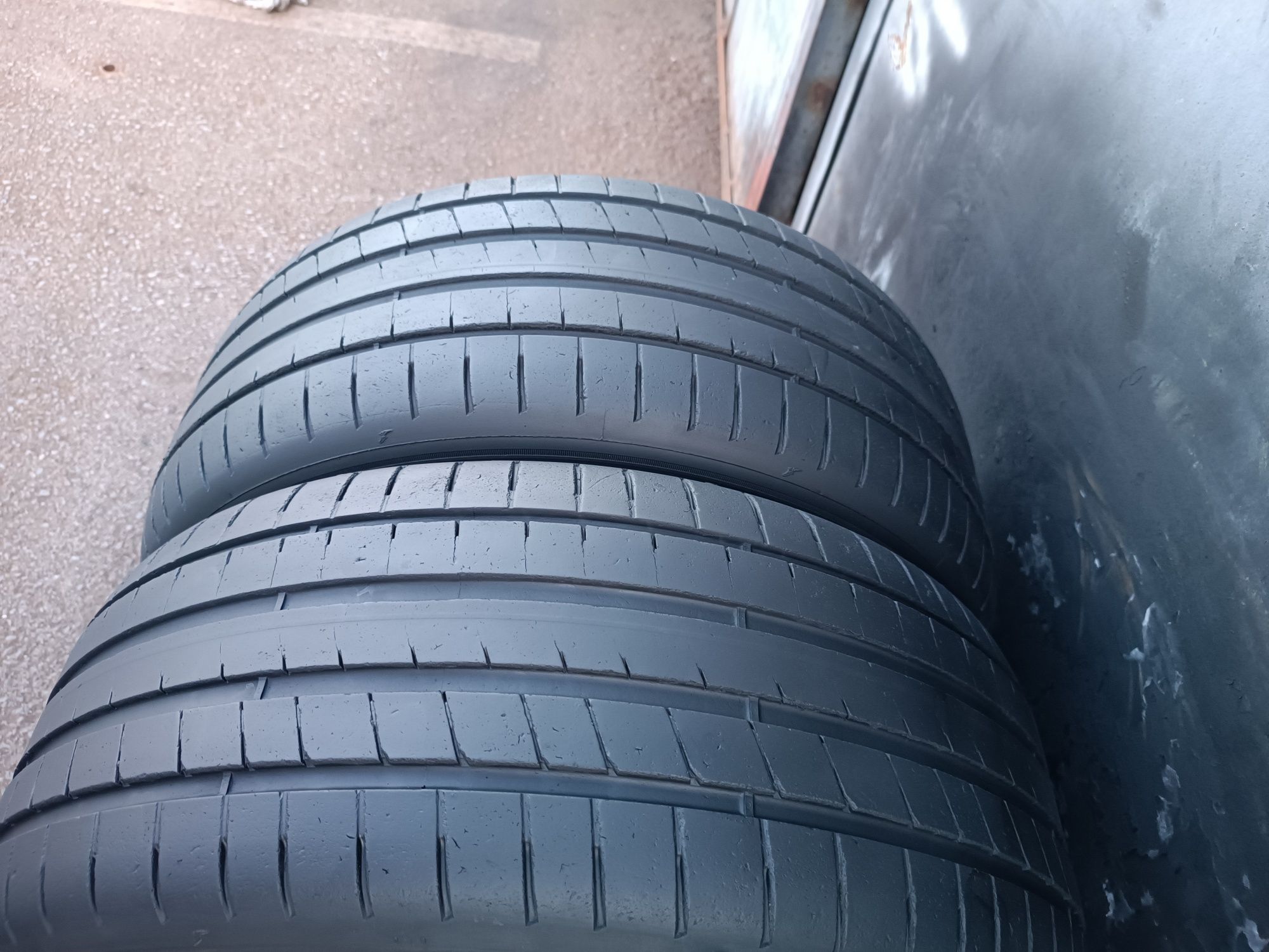 225/45/17 Goodyear Дот 0424