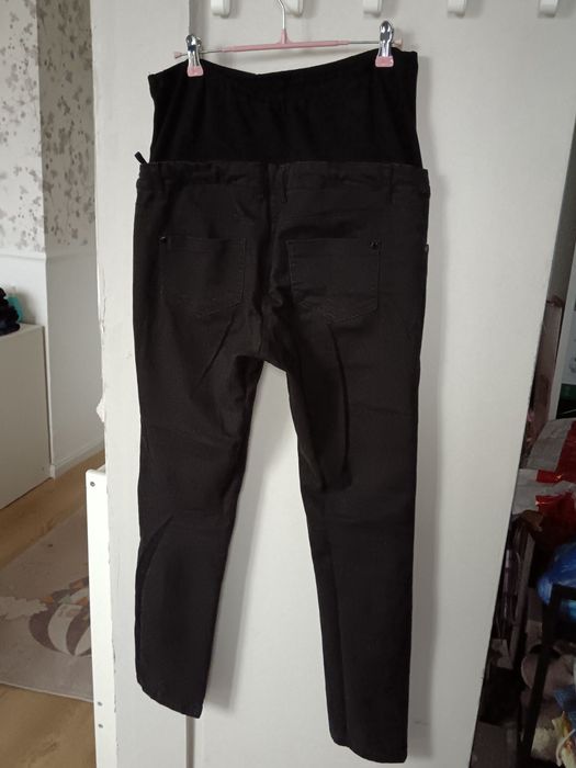 Дънки за бременни