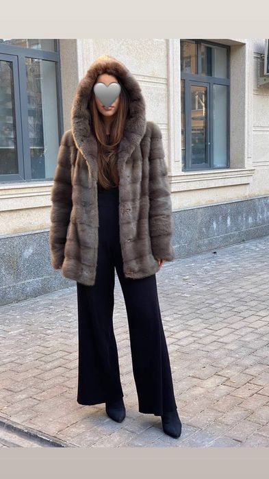 Натуральные норковые шубы трансформер.В наличии несколько моделей .