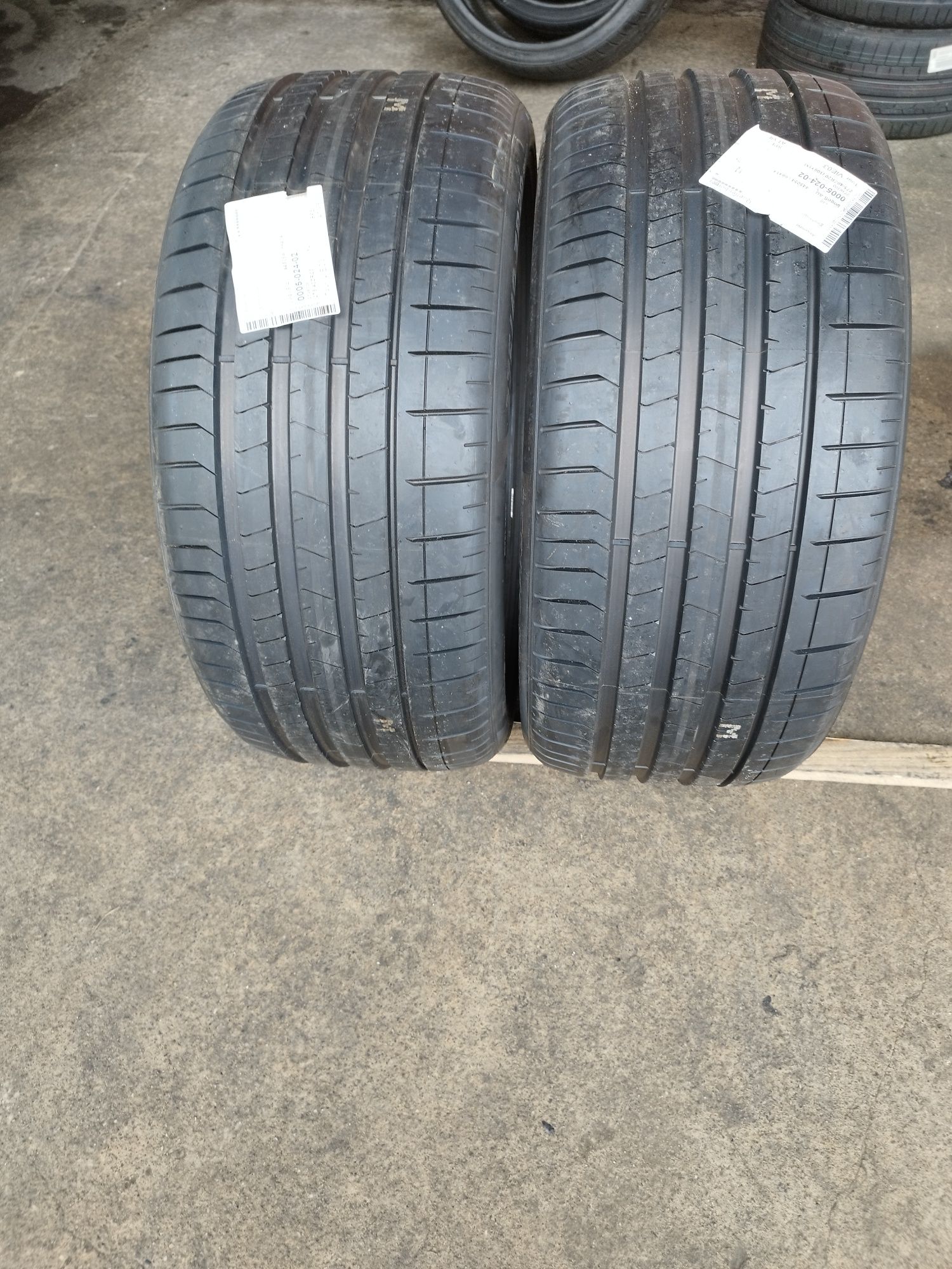 2 anvelope de vară noi Pirelli P Zero 275/40/20 dot 2019