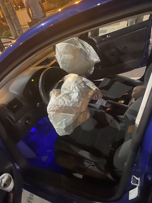 Dezmembrez Golf 5 2006