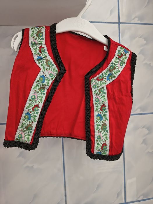 Costum popular rochiță ie și vestauta