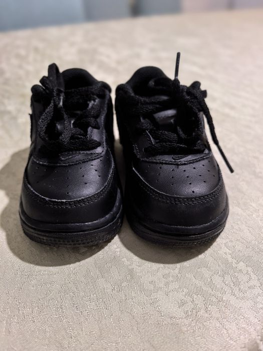 Маратонки Nike, Номер 22