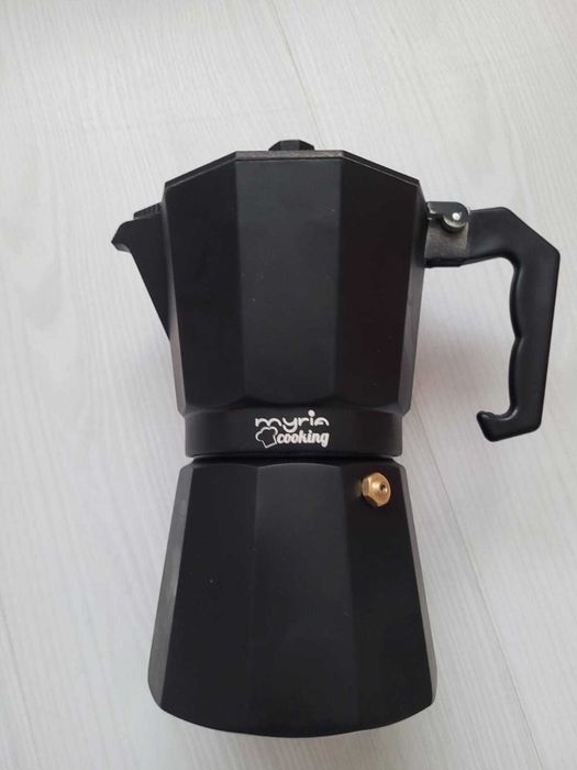 Espressor Cafea 300 ml, 6 cesti, Aluminiu, Aragaz, Plita, Negru, NOU