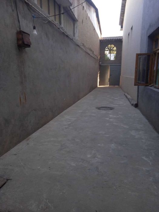 срочна уй сотилади