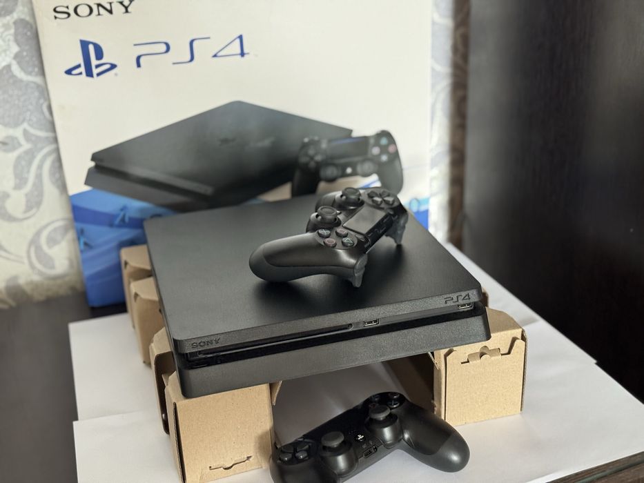 Playstation 4 slim 1 tb