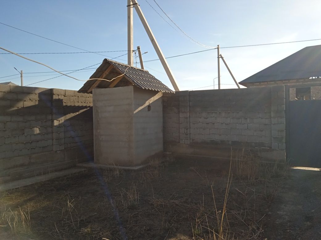 Продам недостроенный дом
