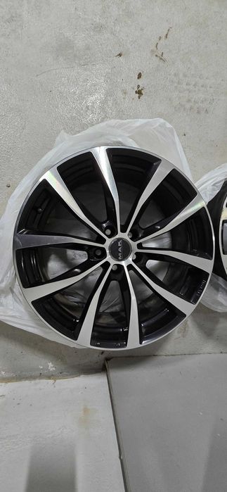 JANTE VOLVO XC90 -2021 - MAK WOLF 8x19 5x108 et45 BLACK MIRROR