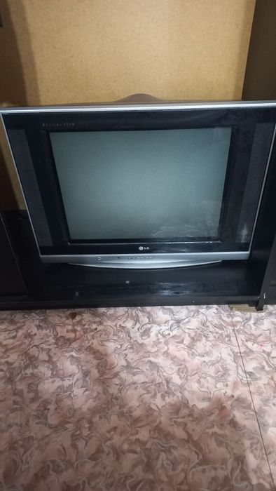 Телевизор Lg б/у