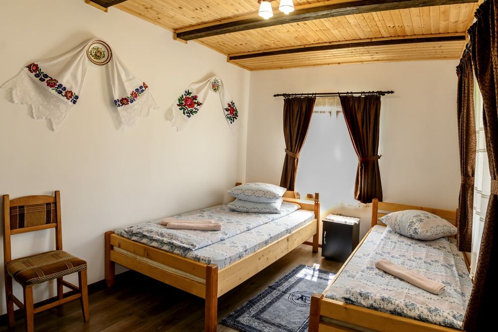 Cabana de închiriat