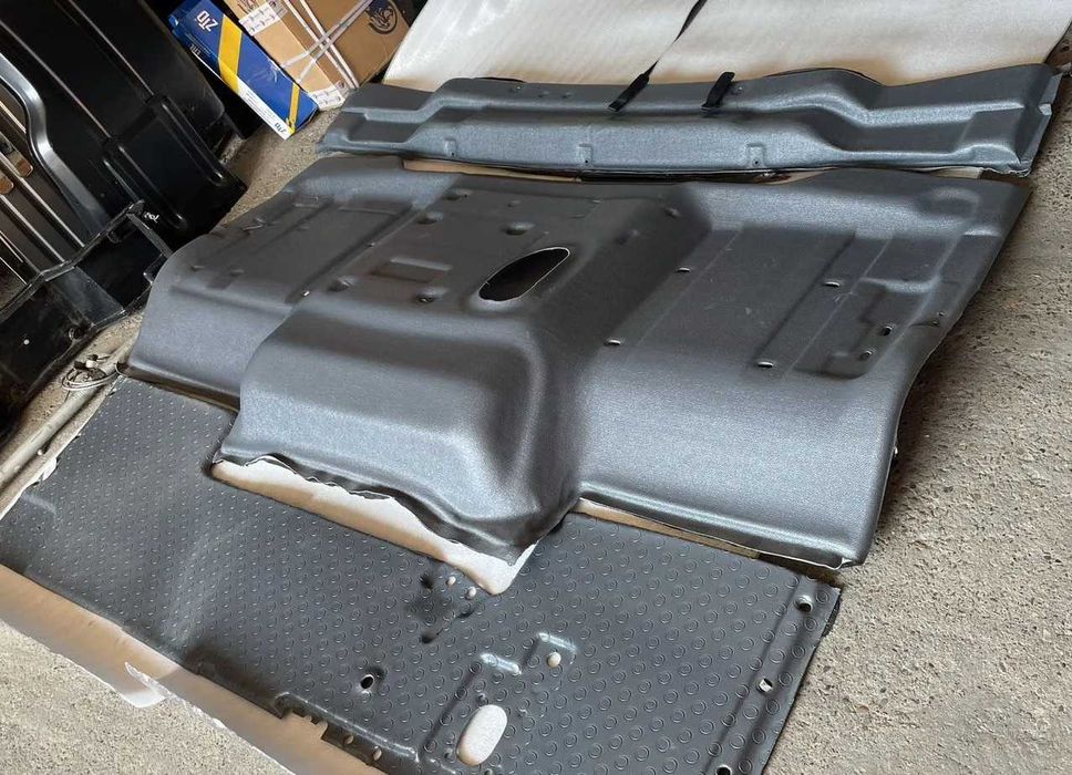 Шумоизоляция КАМАЗ-ЕВРО пола салона моющая, комплект ЗАВОД