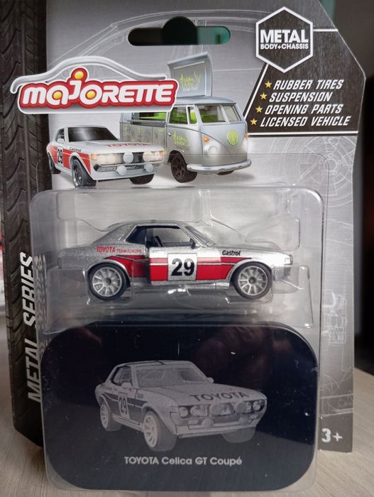 Mașinuțe noi pentru băieți