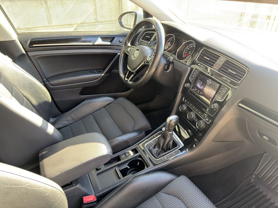 Golf 7 - 2.0 - Automat- DSG- 150cp