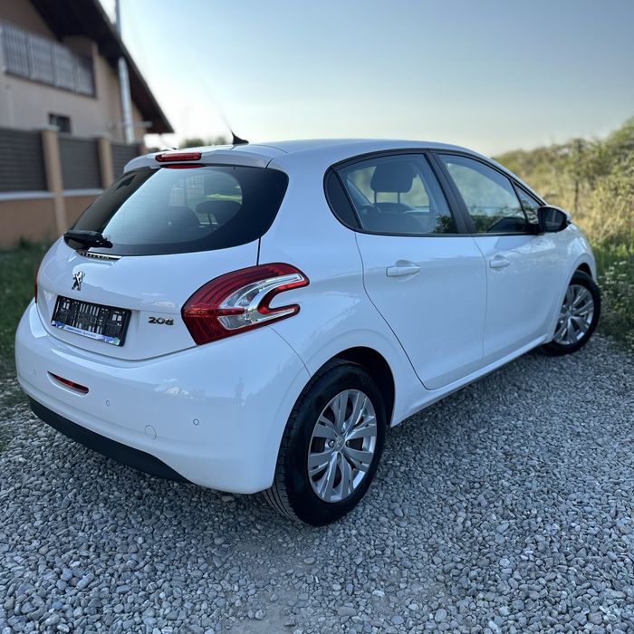 Peugeot 208 1.4 Benzina Euro 5 Navigatie/Senzori/Rate