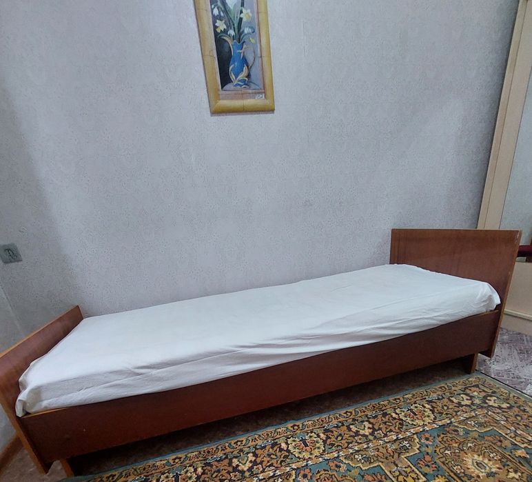 Продам односпальную кровать в хорошем состоянии