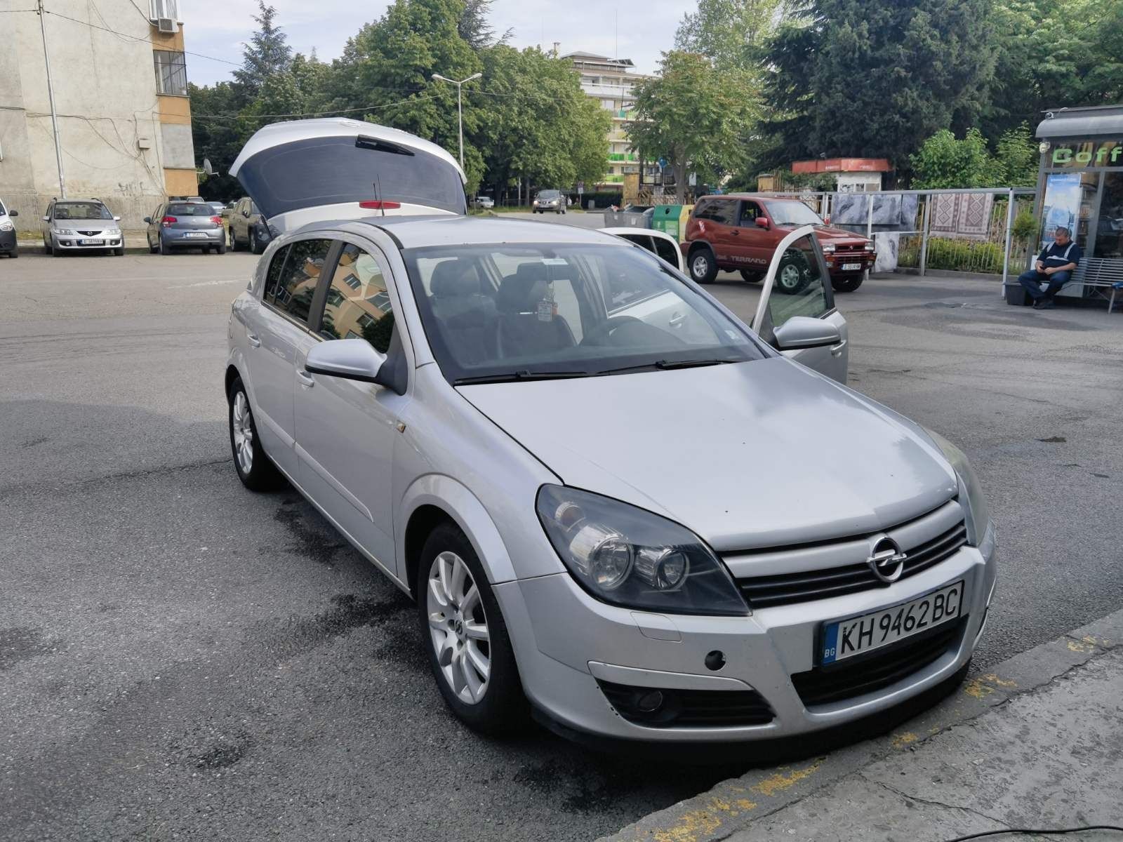 Продавам Opel Astra