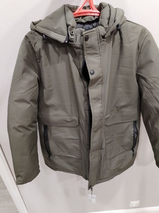 Продам куртку зимнюю